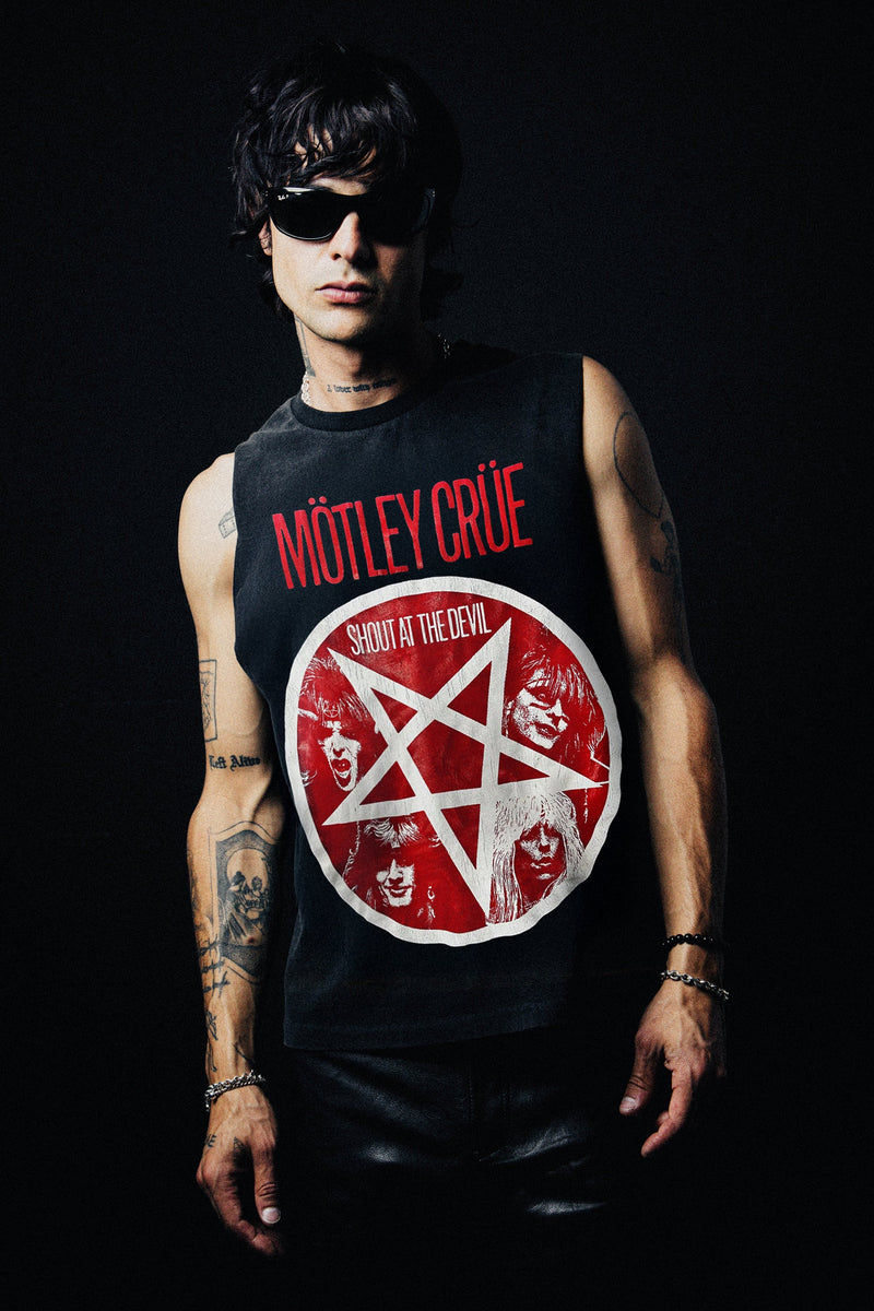 MOTLEY CRUE SHOUT AT THE DEVIL VINTAGE TANK